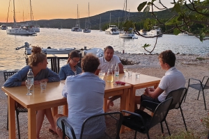 zeilen-kroatie-lekker-eten-uitzicht