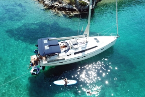 zeilen-kroatie-boot voor anker.jpg