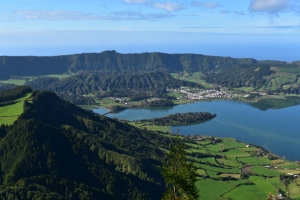 gorgeous-view-sete-cidades-lake-azores.jpg