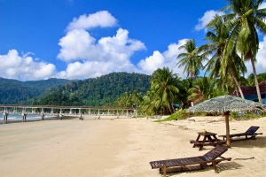 Tioman beach resorts.jpg